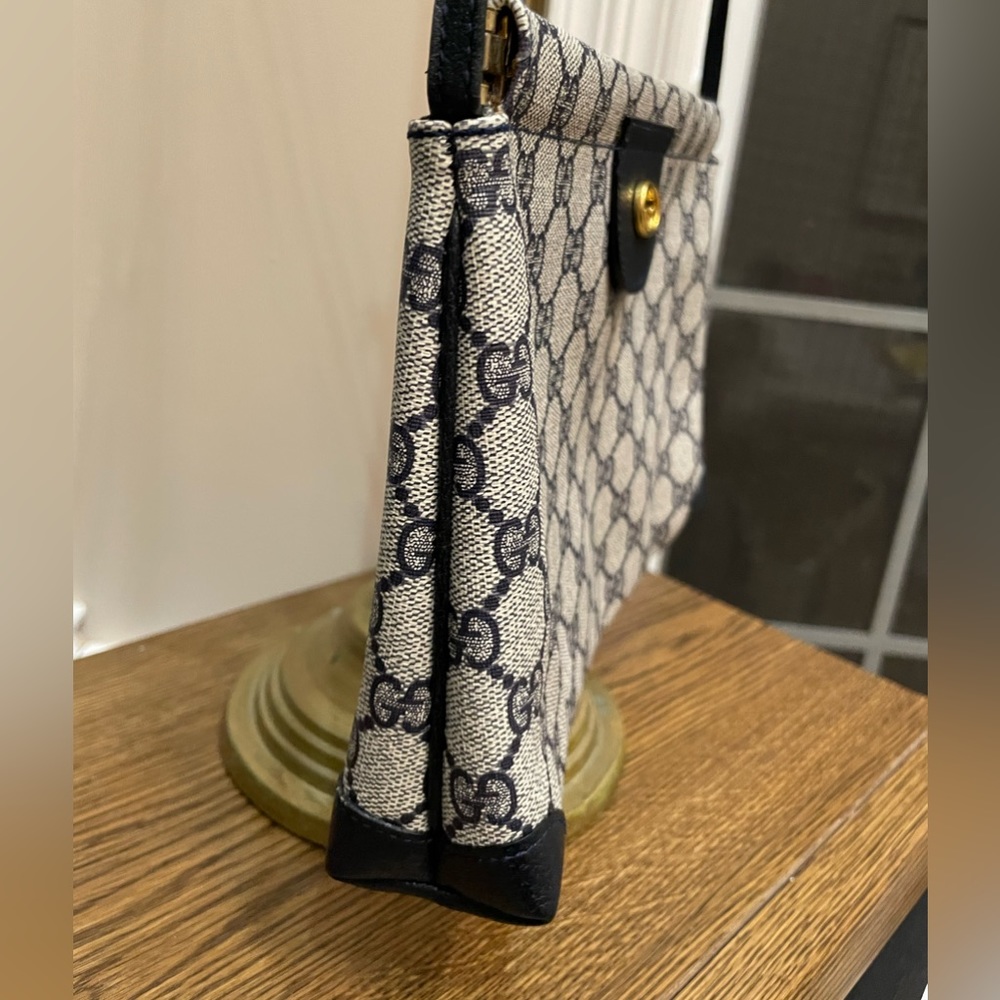 💕Vintage Gucci Sling - Picture 5 of 12